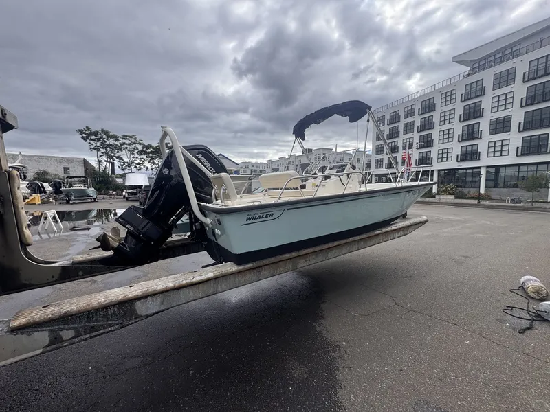 Slide: The Image of Boston Whaler 17 MONTAUK 2022 - 2