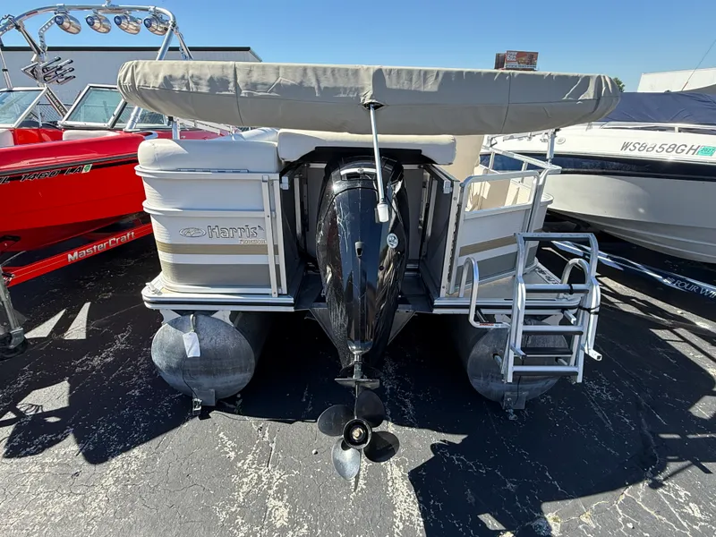 Slide: The Image of Harris 200 SUNLINER 2006 - 5