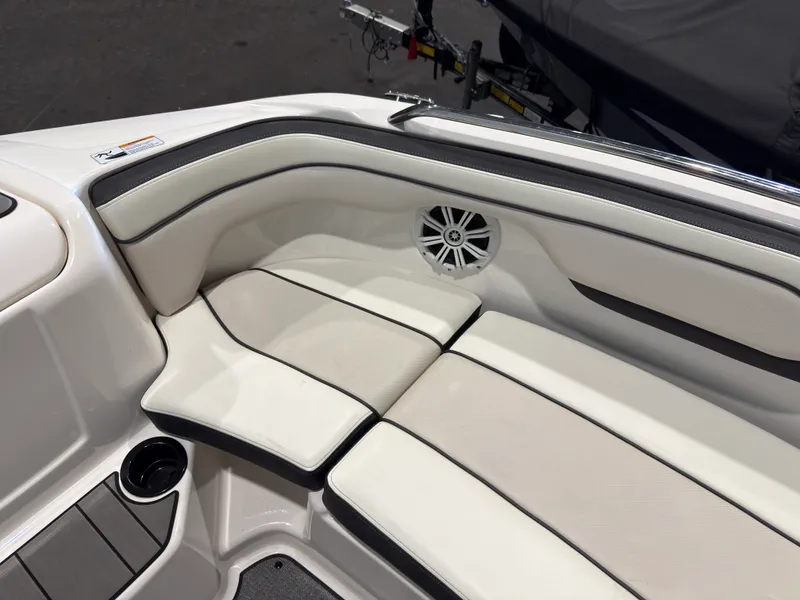 Slide: The Image of Yamaha SX210 2019 - 36