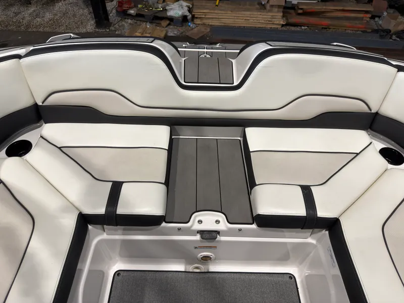Slide: The Image of Yamaha SX210 2019 - 11