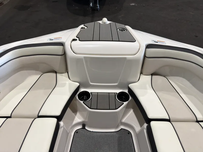 Slide: The Image of Yamaha SX210 2019 - 35