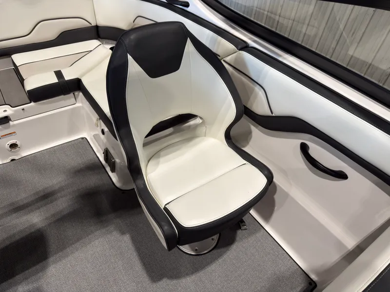 Slide: The Image of Yamaha SX210 2019 - 14
