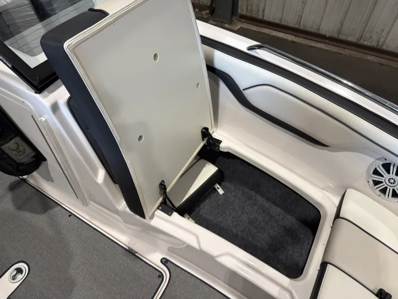 Slide: The Image of Yamaha SX210 2019 - 34