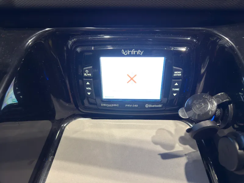 Slide: The Image of Yamaha SX210 2019 - 23