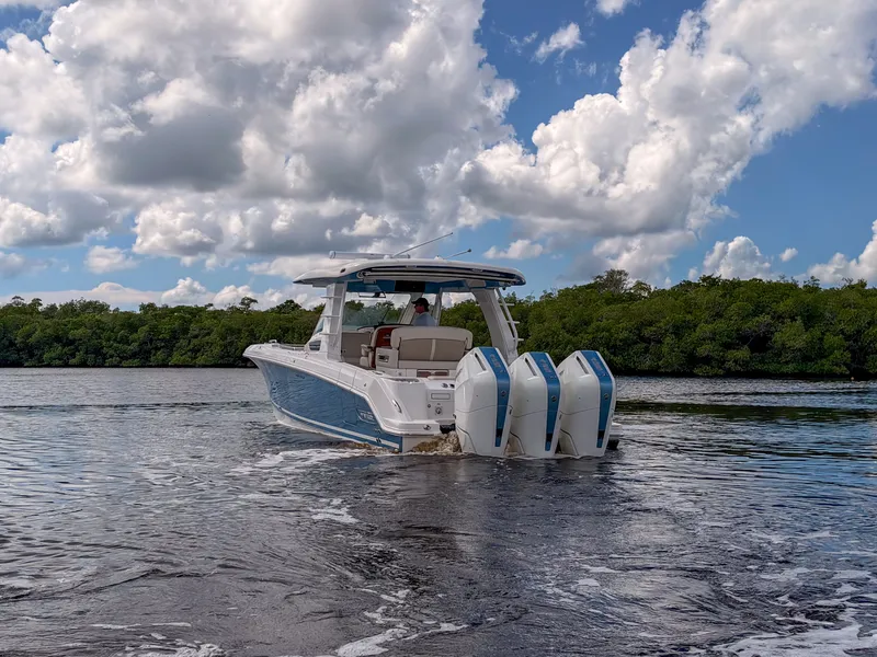 Slide: The Image of Boston Whaler 350 Realm 2027 - 3
