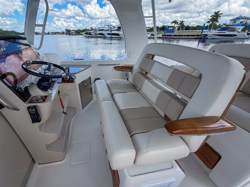Slide: The Image of Boston Whaler 350 Realm 2027 - 25