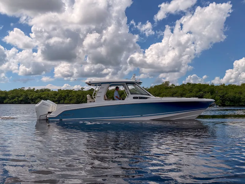 Slide: The Image of Boston Whaler 350 Realm 2027 - 41