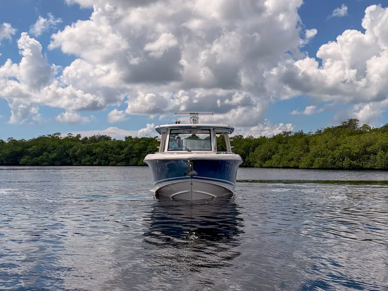 Slide: The Image of Boston Whaler 350 Realm 2027 - 1
