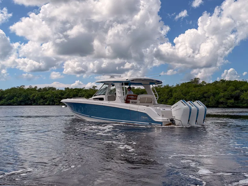 Slide: The Image of Boston Whaler 350 Realm 2027 - 45