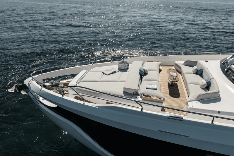 Slide: The Image of Azimut Grande 26M 2027 - 35