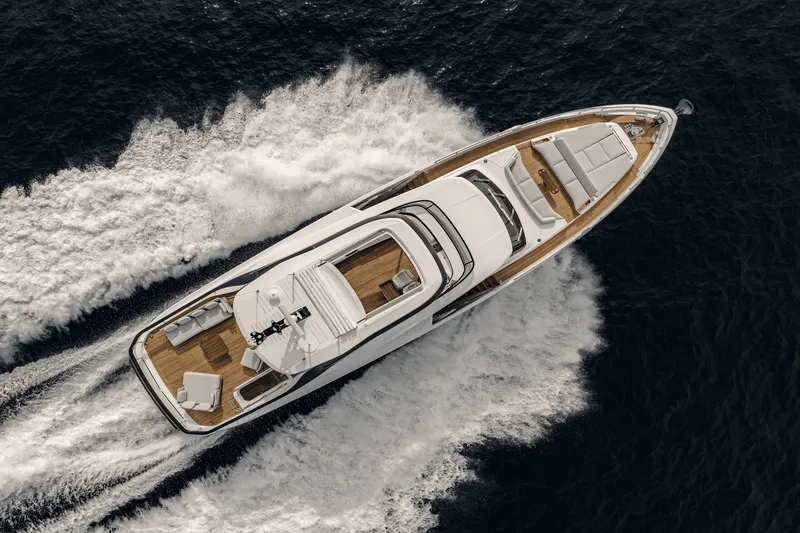 Slide: The Image of Azimut Grande 26M 2027 - 10