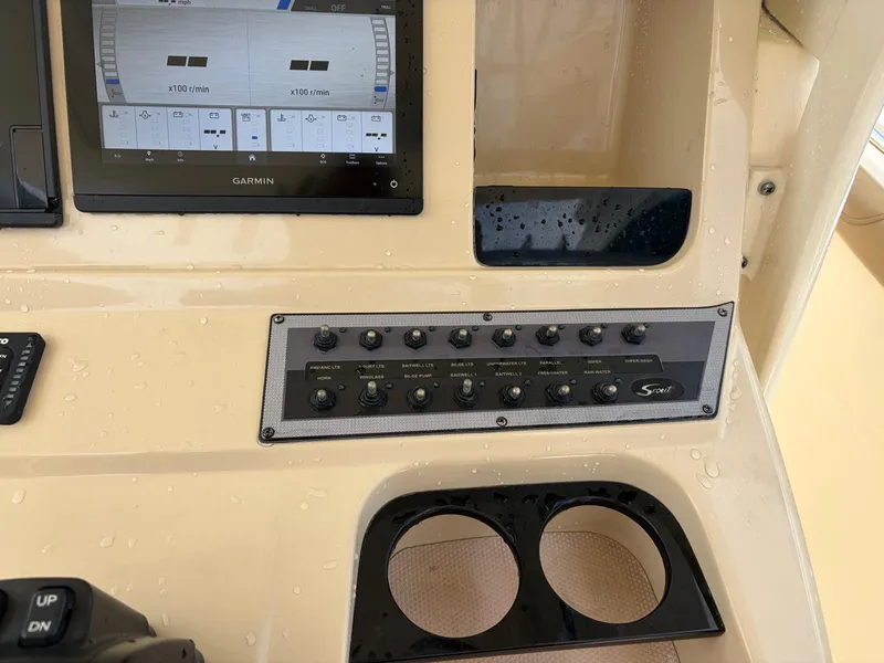 Slide: The Image of Scout 255 LXF 2018 - 23