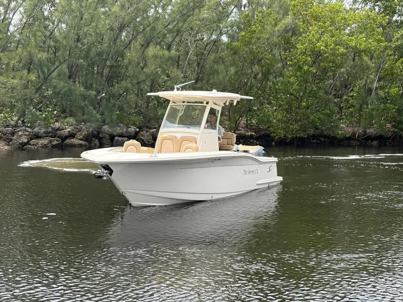 Slide: The Image of Scout 255 LXF 2018 - 6
