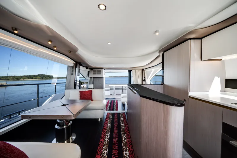 Slide: The Image of Azimut FLY 60 2024 - 48