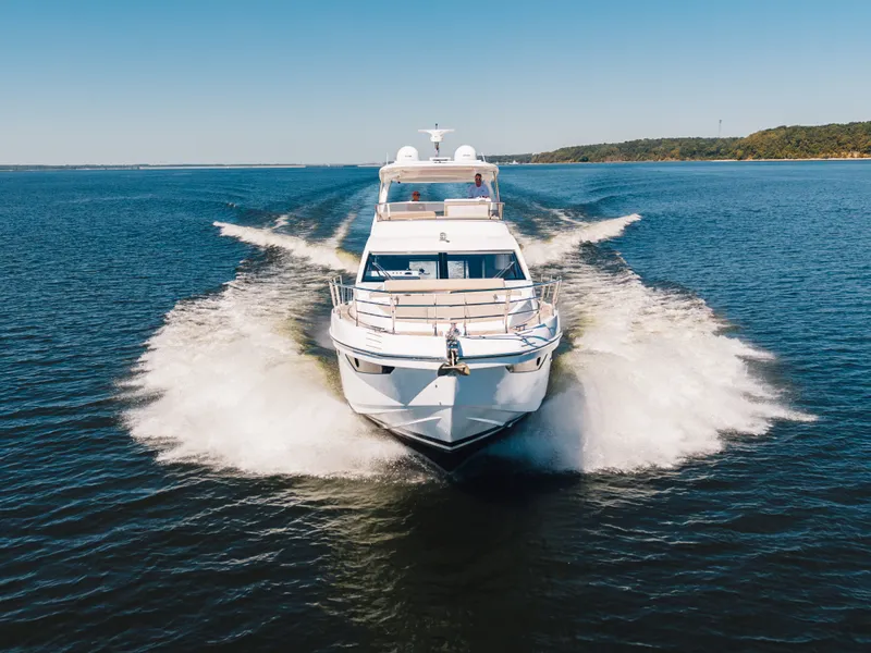Slide: The Image of Azimut FLY 60 2024 - 73