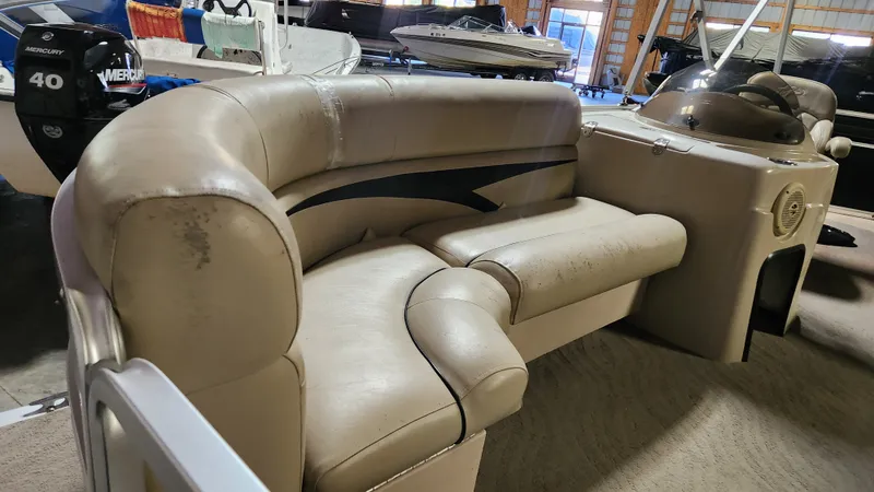 Slide: The Image of Harris 200 CX 2011 - 14