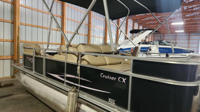 Slide: The Image of Harris 200 CX 2011 - 6