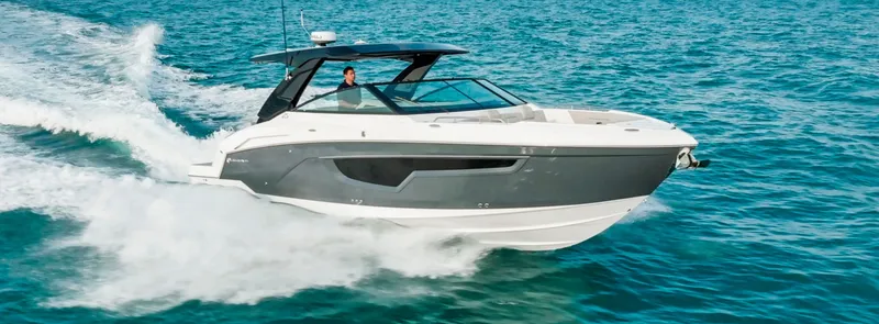 The Image of Cruisers 34 GLS 2026 - 0