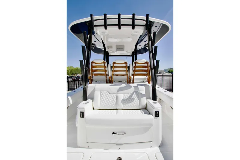 Slide: The Image of Regulator Marine 35 2025 - 12