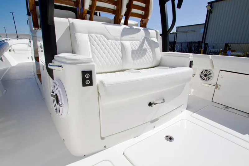 Slide: The Image of Regulator Marine 35 2026 - 16