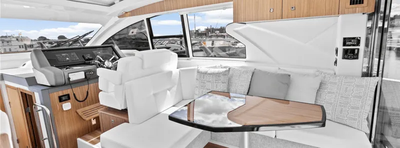 Slide: The Image of Cruisers 42 Cantius 2027 - 4