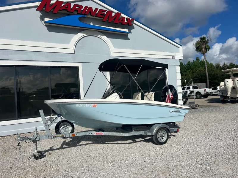 Slide: The Image of Boston Whaler 130 Super Sport 2025 - 2