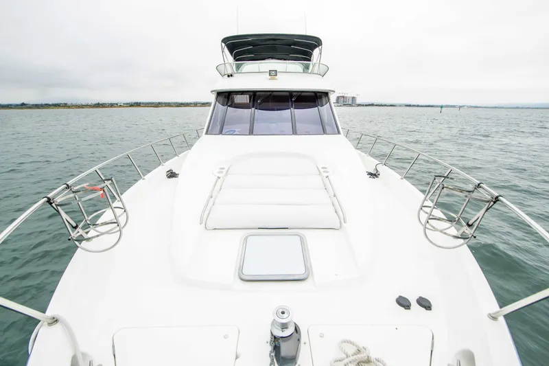 Slide: The Image of Bayliner 5288 Pilothouse Motor Yacht 1999 - 13