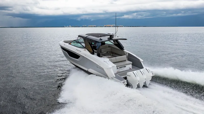Slide: The Image of Cruisers 38 GLS OB 2024 - 5