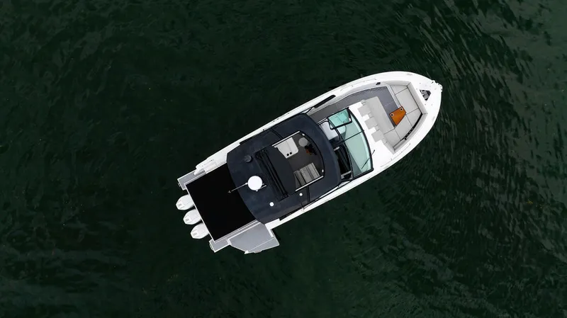 Slide: The Image of Cruisers 38 GLS OB 2024 - 33