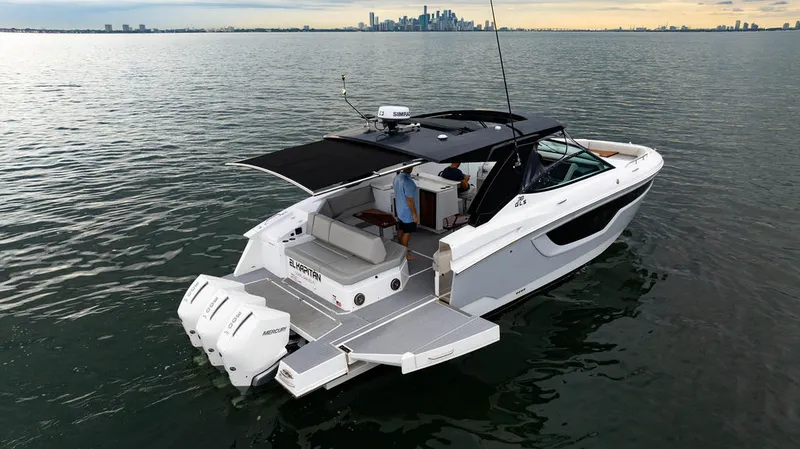 Slide: The Image of Cruisers 38 GLS OB 2024 - 32
