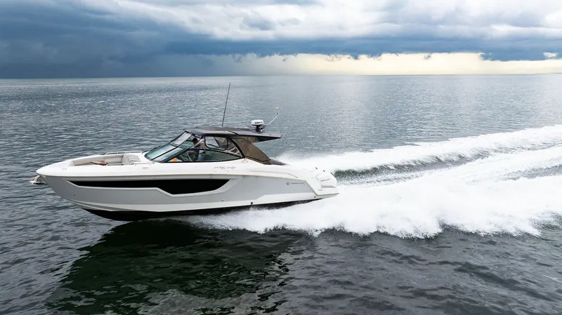 Slide: The Image of Cruisers 38 GLS OB 2024 - 27