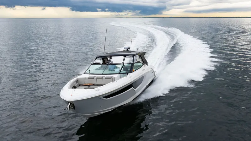 Slide: The Image of Cruisers 38 GLS OB 2024 - 26