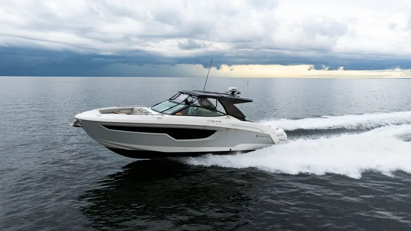 Slide: The Image of Cruisers 38 GLS OB 2024 - 8
