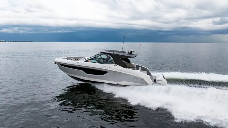 Slide: The Image of Cruisers 38 GLS OB 2024 - 6