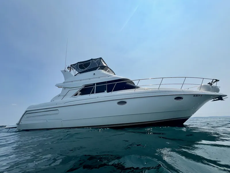 The Image of Cruisers 3585 FLYBRIDGE 1998 - 0