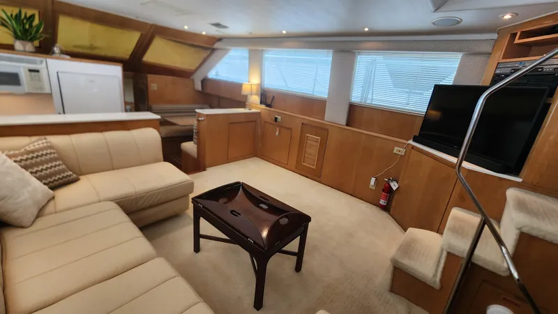 Slide: The Image of Hatteras 52 Cockpit Motor Yacht 1997 - 2