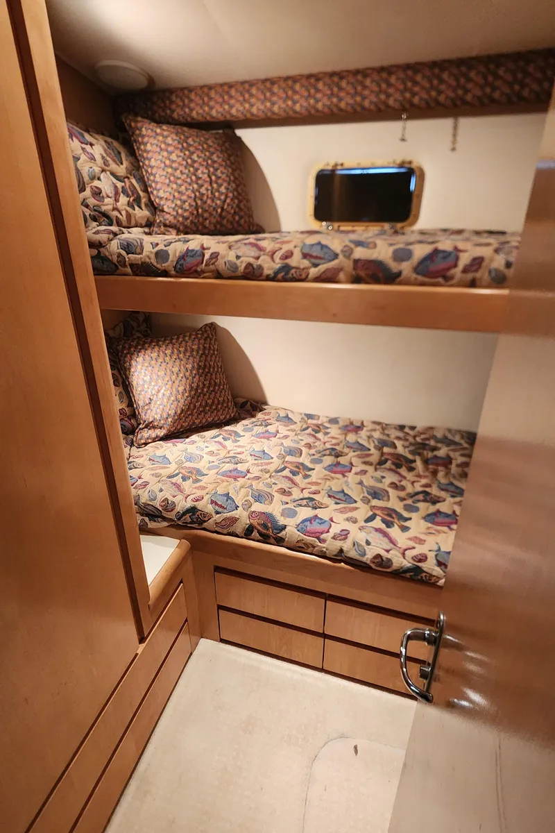 Slide: The Image of Hatteras 52 Cockpit Motor Yacht 1997 - 25