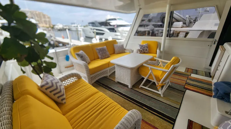 Slide: The Image of Hatteras 52 Cockpit Motor Yacht 1997 - 33