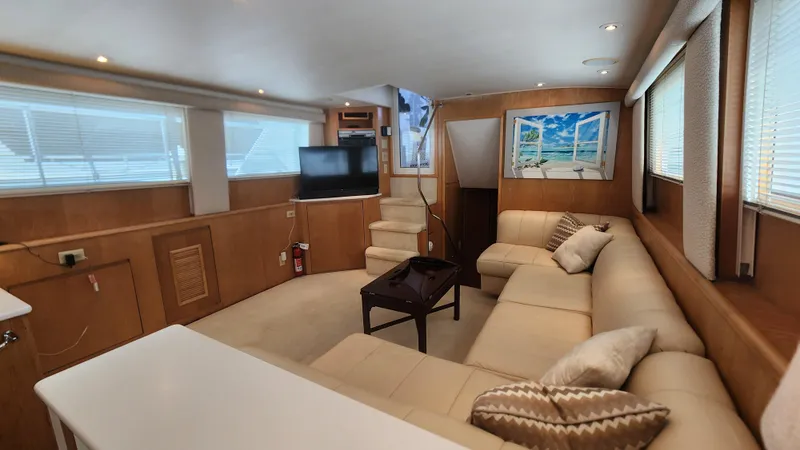 Slide: The Image of Hatteras 52 Cockpit Motor Yacht 1997 - 4