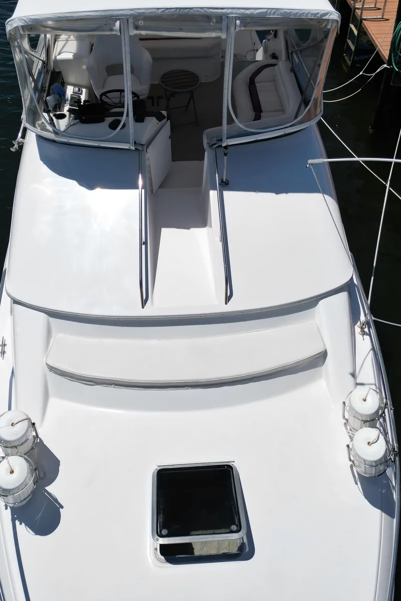 Slide: The Image of Sea Ray 350 Express Bridge 1992 - 24