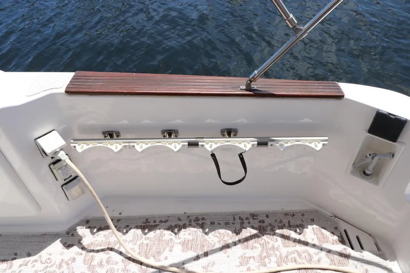 Slide: The Image of Sea Ray 350 Express Bridge 1992 - 31