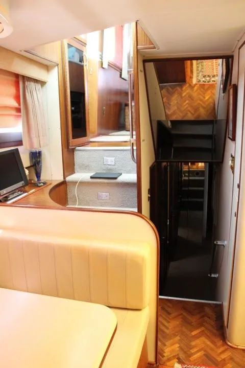 Slide: The Image of Hatteras 58 Motor Yacht 1985 - 29