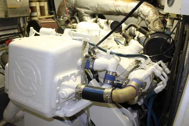 Slide: The Image of Hatteras 58 Motor Yacht 1985 - 44