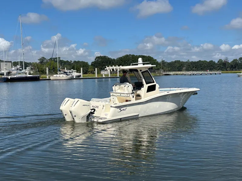 Slide: The Image of Scout 260 LXF 2024 - 3