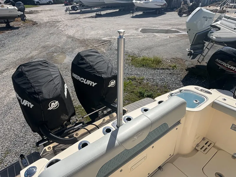 Slide: The Image of Scout 260 LXF 2024 - 36