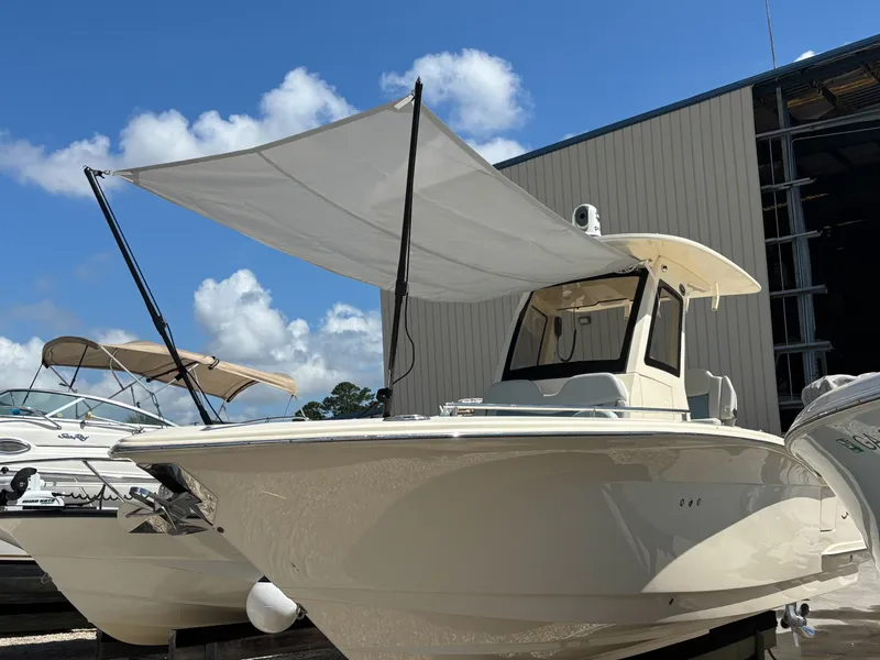 Slide: The Image of Scout 260 LXF 2024 - 5