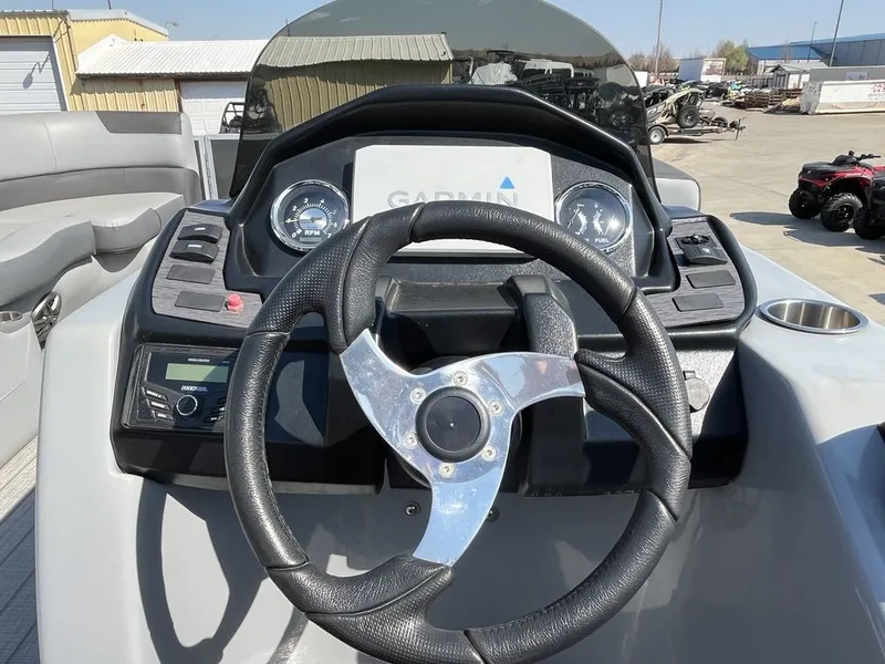 Slide: The Image of Veranda VR20RC Bi-Toon 2023 - 15
