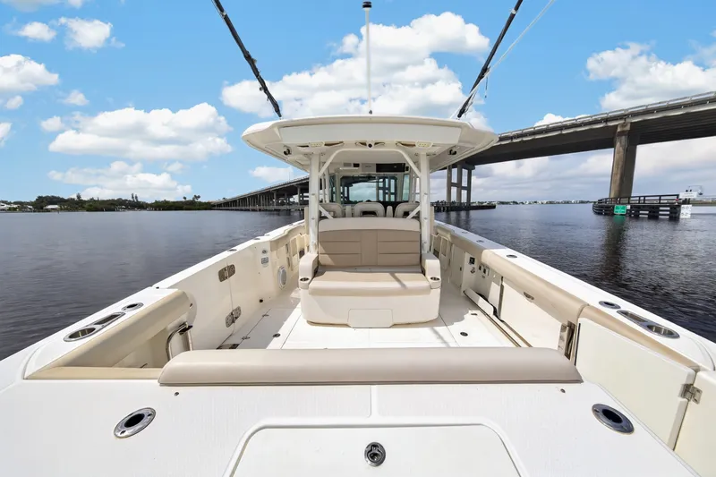 Slide: The Image of Boston Whaler 380 OUTRAGE 2018 - 52