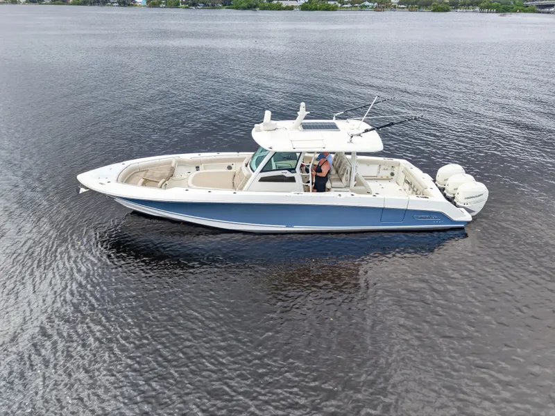 Slide: The Image of Boston Whaler 380 OUTRAGE 2018 - 12