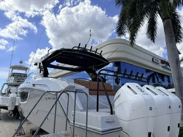 Slide: The Image of Cruisers 38 GLS OB 2024 - 2